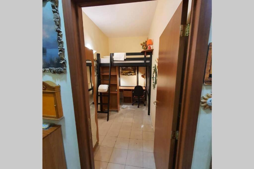 Napolix Centro, Intero Appartamentino, Casa Vacanze, Suite Tricamere Nel Cuore Di Napoli Zewnętrze zdjęcie